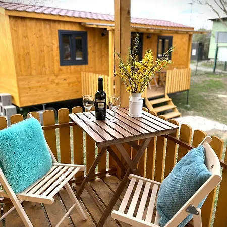 Sadky منتزه العطل Lety